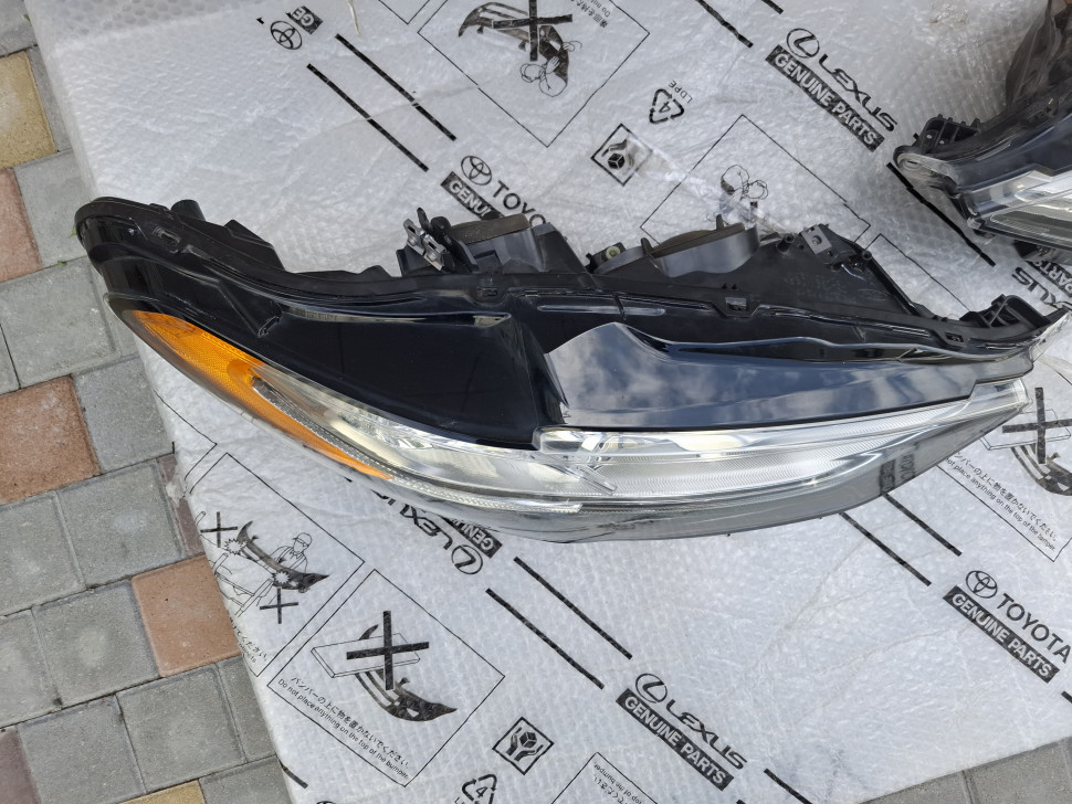 Фара правая Ford Fusion USA с LED ДХО 2017 - 2024 Б/у оригинал в сборе с блоками / лампами Фара Фьюжн Америка