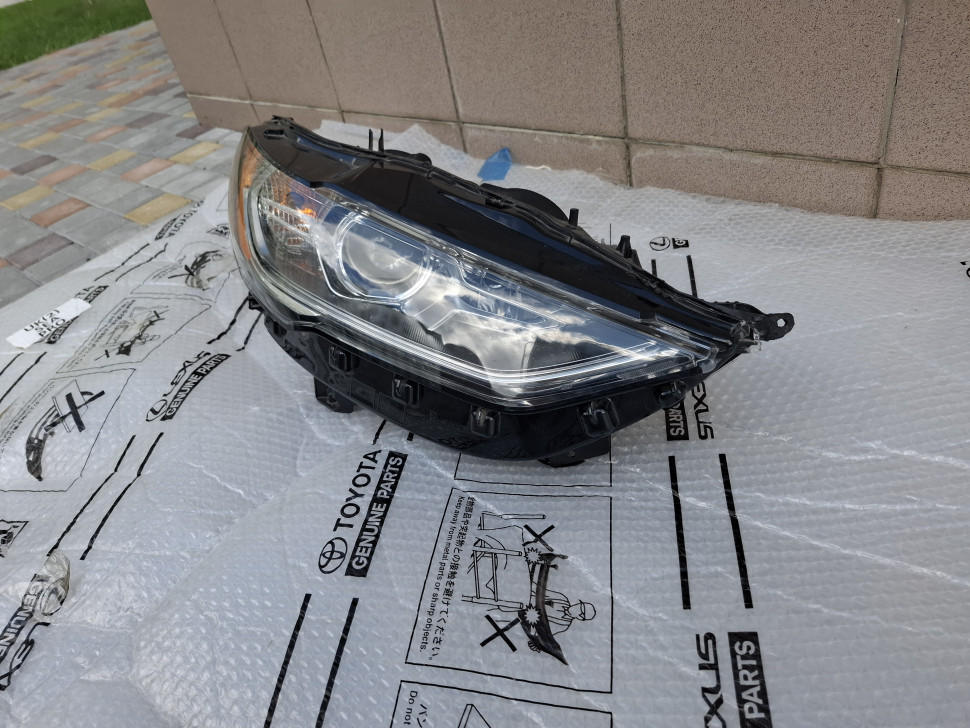 Фара правая Fusion 2017 2018 2019 2020 USA без ДХО DRL ОРИГИНАЛ Фара Фьюжн без Лед полоски HS7313W029 