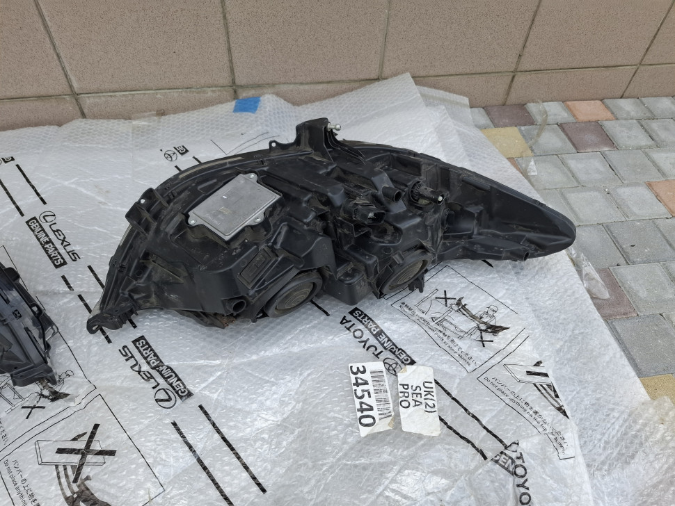 Лицензия б/у Фара левая Ford Fusion Америка с LED ДХО 2017 - 2024 Б/у в сборе с блоками / лампами Фара Фьюжн USA