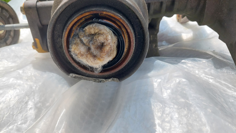 Редуктор Jeep Cherokee KL 3.2 Дифференциал задний 68090612AE 