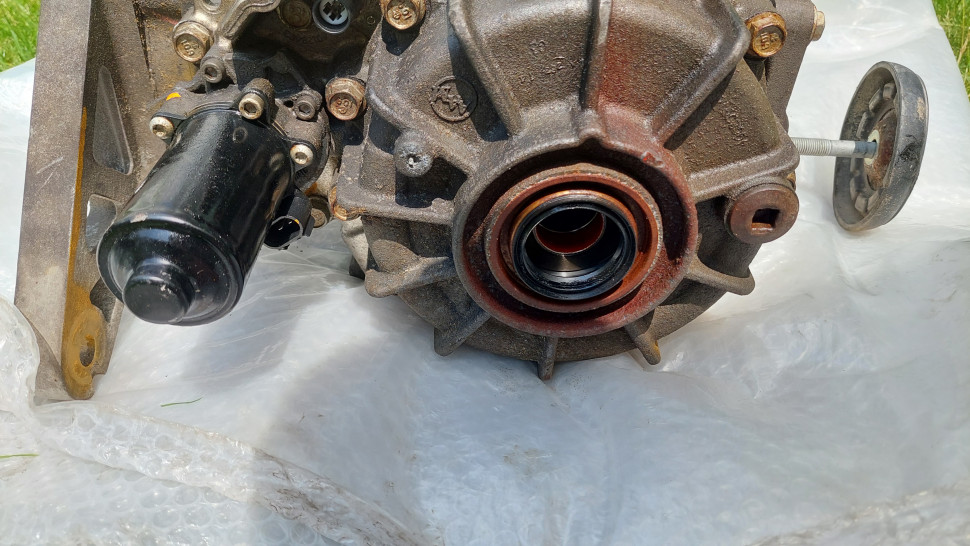 Редуктор Jeep Cherokee KL 3.2 Дифференциал задний 68090612AE 