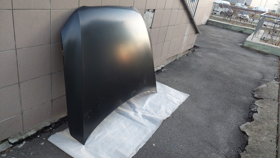 ОРИГИНАЛ  Капот AUDI Q5 2017 2016 2015 2014 2013 алюминий капот Ауди ку5. Мелкий дефект