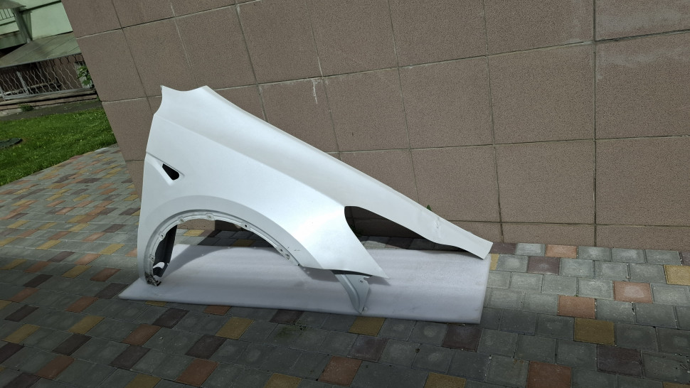 Дефект б/у Крыло правое Tesla Model Y PPSW 2025 2024 2023 2022 2021 2020 Tesla Y Крило Тесла У білий перламутр