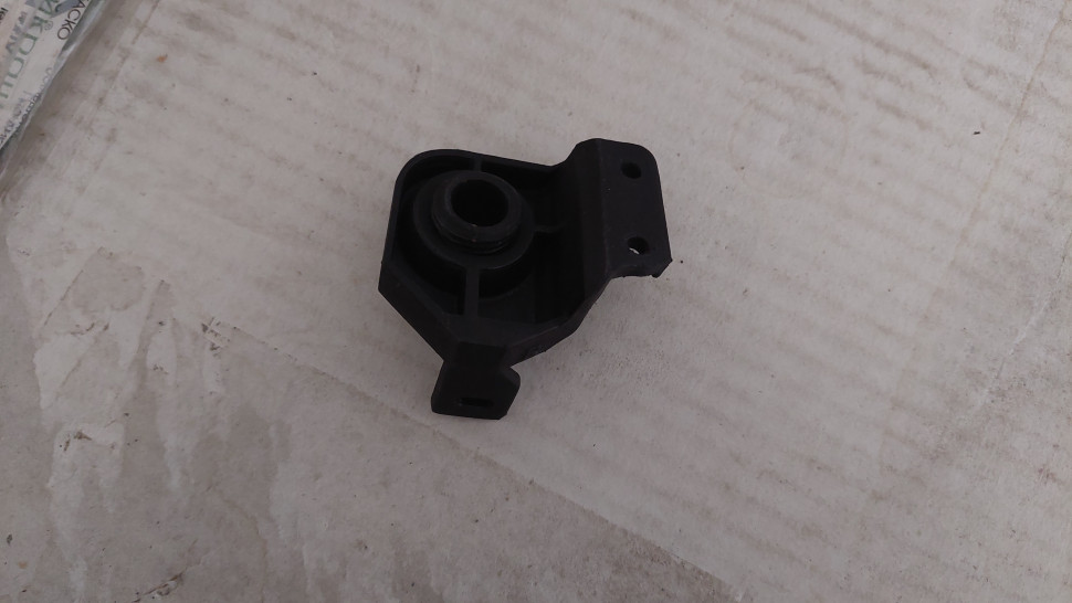 Ремонтное крепление правой фары VW Tiguan 2012-2016 Ремкомплект фар VW Tiguan 2012-2016