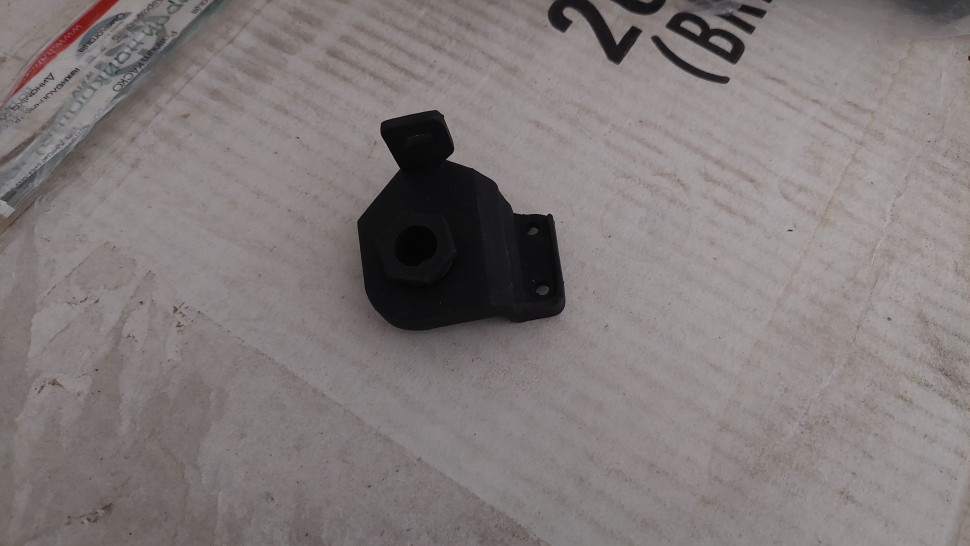 Ремонтное крепление правой фары VW Tiguan 2012-2016 Ремкомплект фар VW Tiguan 2012-2016